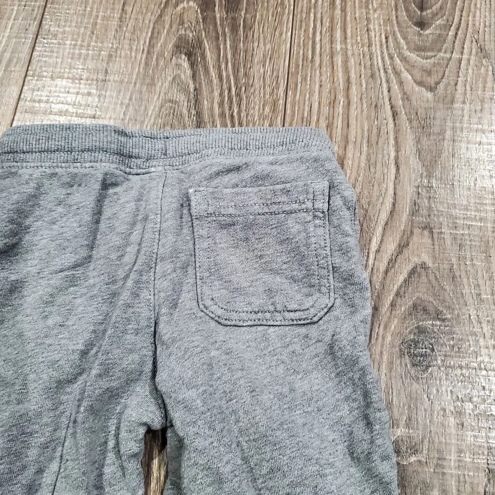 GAP explore style